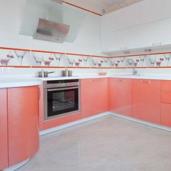Оранжевые кухни Кухня Фаворит 3 с фрезеровкой Новая волна