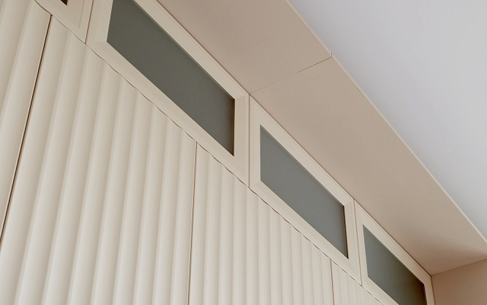 Лёгкая и функциональная кухня в стиле ар-деко