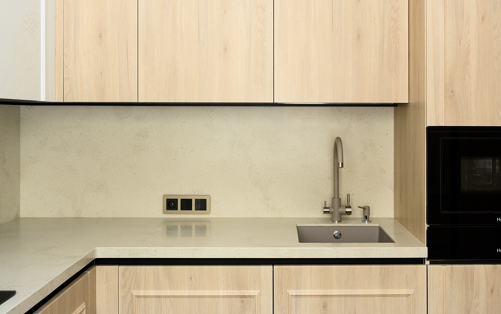 Кухня для ТВ-проекта «Квартирный Вопрос» в духе Стокгольма