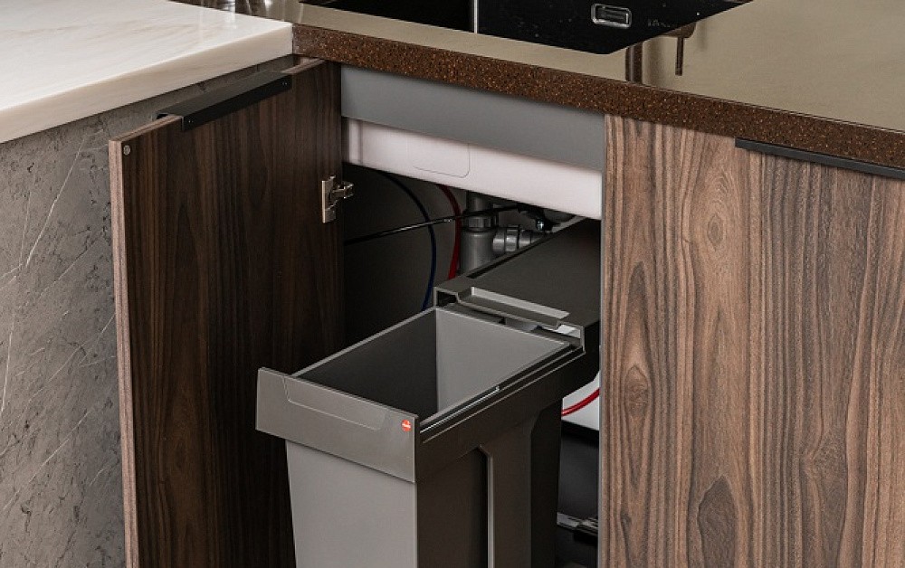 Древесно-песчаная кухня для ТВ-проекта «Квартирный Вопрос» 