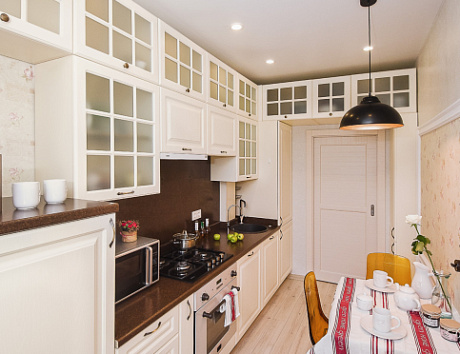 Бежевая кухня в Твери