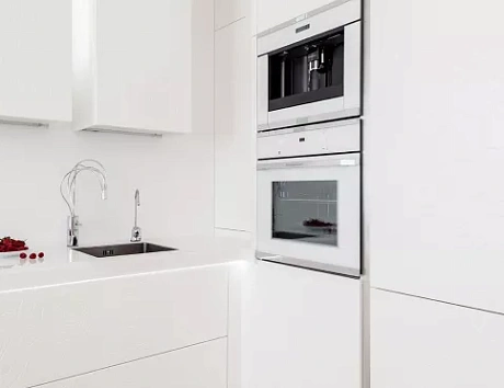 Глянцевая кухня в Казани