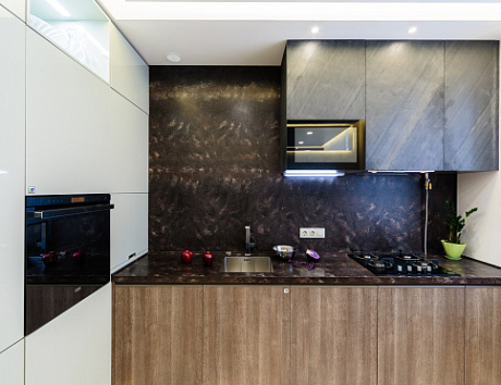 Темная кухня