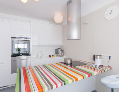 Белая кухня в Санкт-Петербурге