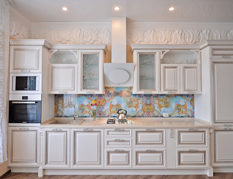 Бежевая кухня в Санкт-Петербурге