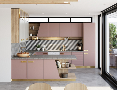 Светлая кухня в Санкт-Петербурге